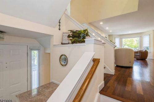 197 Clarken Dr, Town Center NJ  07052-3432 exterior