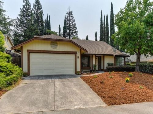127 Rambling Dr, Folsom, CA 95630-4642