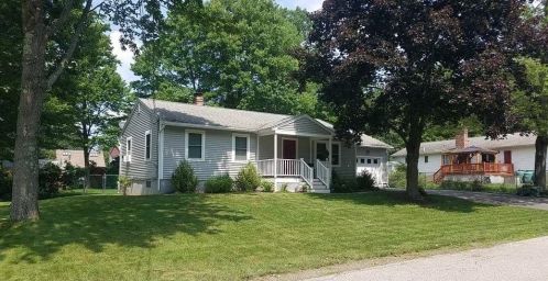 3 Rochester Ave, Rochester, NH 03867-2022