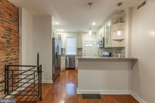 2943 16 St, Philadelphia PA  19132-2226 exterior