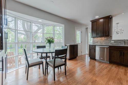 3009 Stratford Rd, Arlington Hts IL  60004-1707 exterior