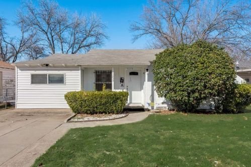 1233 Marion Ave, Fort Worth TX  76104-6619 exterior