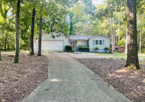 2102 Country Club Hills Dr, North Augusta, SC 29860-9746