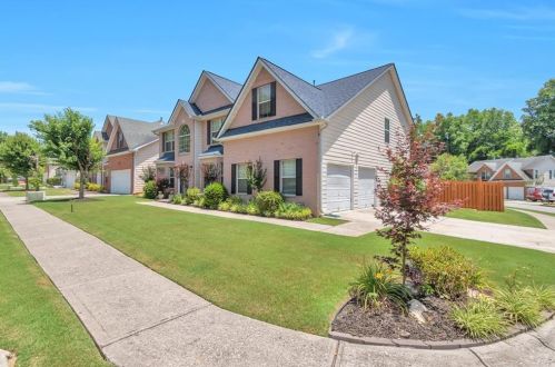 2054 Tulip Petal Rd, Auburn, GA 30011-2149