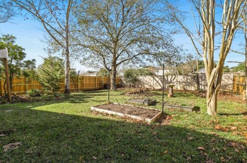 9408 Bernoulli Dr, Austin TX  78748-5044 exterior