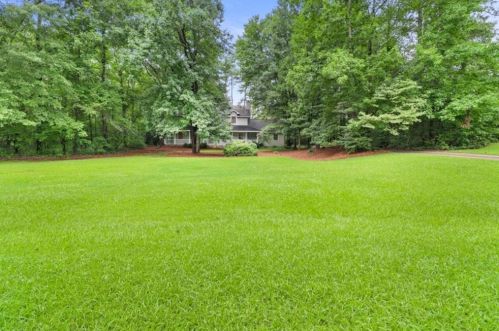 100 Bent Arrow Dr, Stockbridge, GA 30281-4839