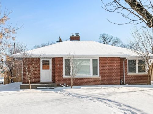 510 Utley Rd, Elmhurst, IL 60126-3260