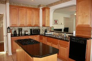 10314 Earlington Manor Dr, Spring TX  77379-7464 exterior