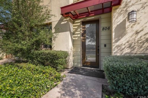 806 Santa Ana Blvd, Santa Ana CA 92701-3962 exterior