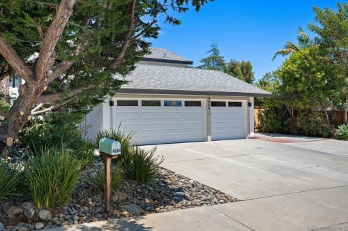 4008 Isle Dr, Carlsbad, CA 92008-3615