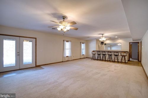 345 Journey Ln, Berkeley Springs WV exterior