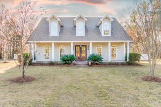 301 Old Louisville Ct, Pineora, GA 31312-4118