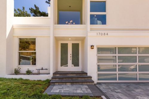 17084 Escalon Dr, Van Nuys CA  91436-3838 exterior