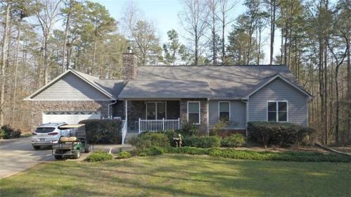 482 Shore Crest Dr, Martin GA  30557-2027 exterior