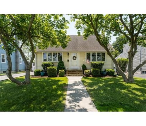 24 Summit Ave, Sewaren, NJ 07077-1209