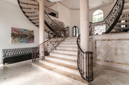 4533 Grimes Pl, Van Nuys, CA 91316-4366