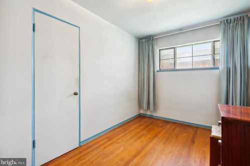 1208 Ruatan St, Silver Spring MD 20903-3321 exterior