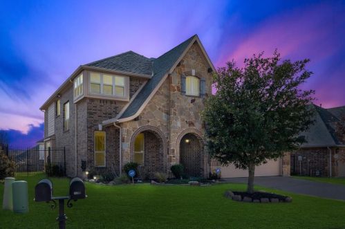 5413 Sierra Ridge Dr, Fort Worth, TX 76123-2830