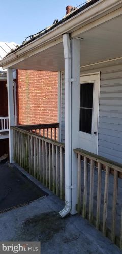 115 North St, Carlisle PA  17013-2430 exterior