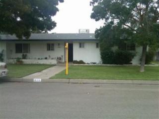415 Hilton St, Madera, CA 93637-4245