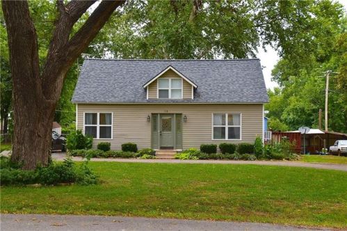 112 1st St, Coyle, OK 73027