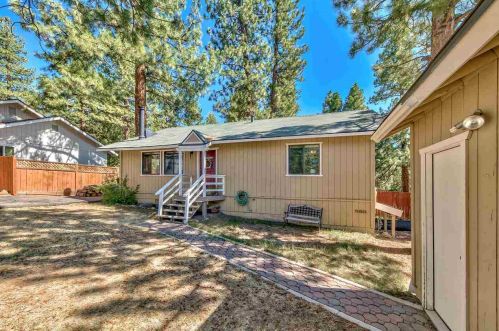 15843 Rolands Way, Truckee, CA 96161-1527