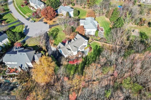 10101 Waterside Dr, Springfield VA  22015-3931 exterior