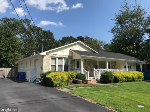 6 Santa Clara Trl, Browns Mills, NJ 08015-6622