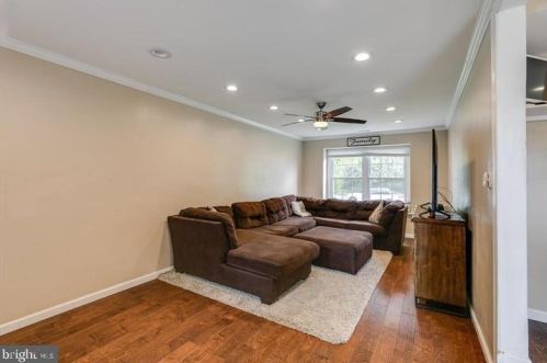 67 Argyle Ave, Blenheim NJ  08012-4564 exterior