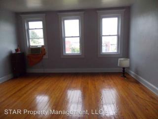 2824 Guilford Ave, Baltimore MD  21218-4418 exterior