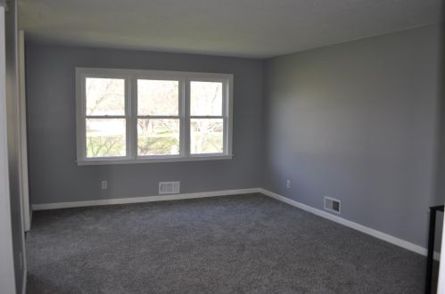 8102 137th St, Saint Paul MN  55124-9517 exterior