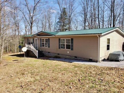 1011 Grievers Chapel Rd, Ozone, TN 37854-6710