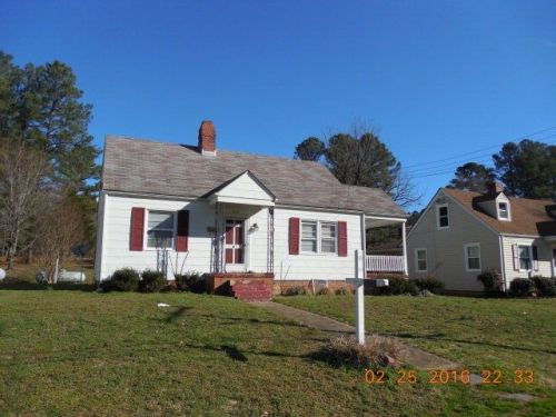 1009 2nd Ave, Lawrenceville, VA 23868