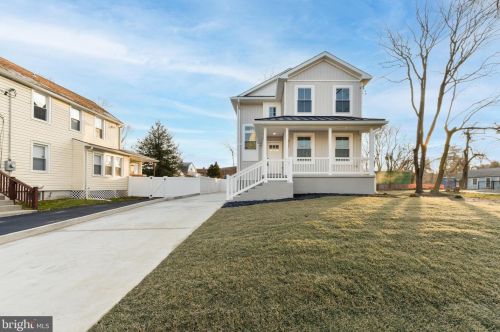 511 Rhoads Ave, Tavistock, NJ 08033-2946