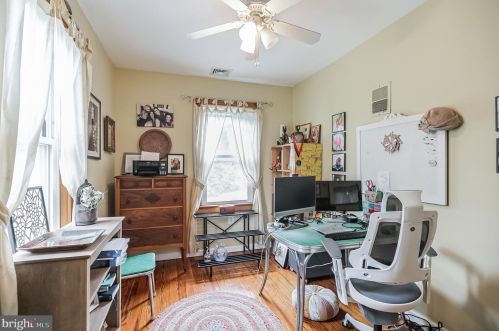 124 Smt Ave, Haddonfield NJ 08033-3315 exterior