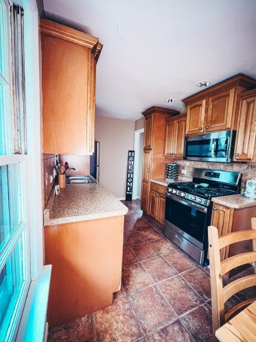 2933 98th St, Hammond IN  46322-3349 exterior