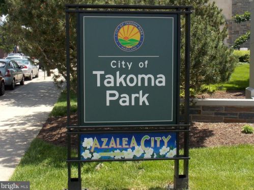 7611 Maple Ave, Silver Spring MD 20912-5559 exterior