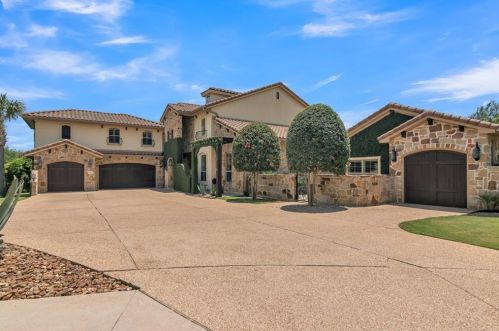 11401 Eagles Gln Dr, Austin TX  78732-2088 exterior