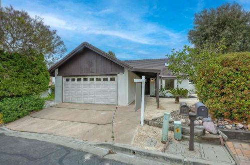 2083 Trevino Ave, Oceanside, CA 92056-3116
