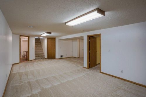 506 2nd Ave, Saint Paul MN  55112-6824 exterior