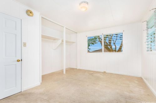 2015 Kealoha St, Honolulu HI  96819-4130 exterior