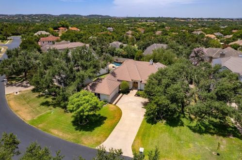 11 Butterfly Pl, Austin, TX 78738-1343