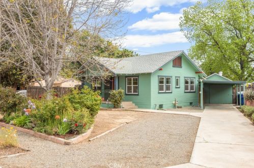 5766 Grand Ave, Riverside CA  92504-1300 exterior