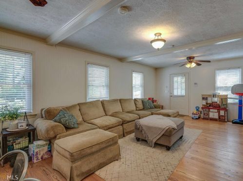 658 Flat Rock Rd, Stockbridge GA  30281-2835 exterior