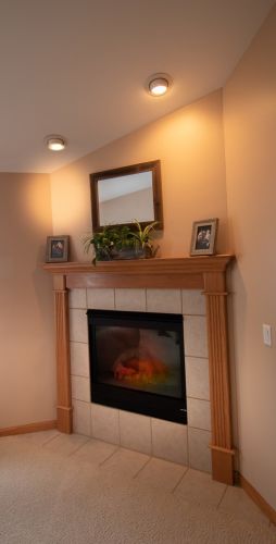 1302 Arneita St, Sycamore IL  60178-1155 exterior