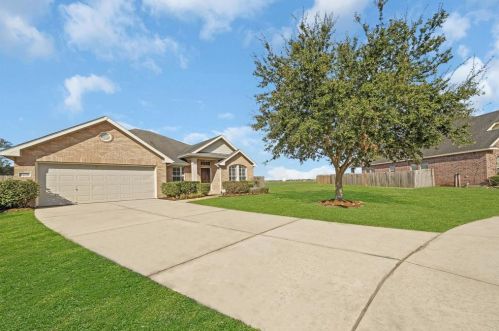 7709 Lakeside Manor Ln, Pearland, TX 77581-7531