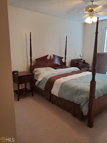 5 Arbor Cove Dr, Stockbridge GA  30281-6440 exterior