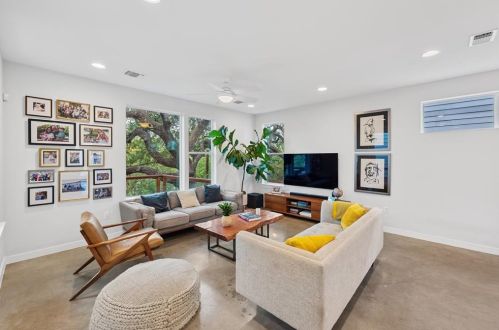 3112 Aldwyche Dr, Austin TX  78704 exterior