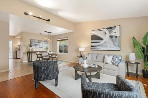 1096 Ponderosa Ave, San Marcos CA  92069-2146 exterior
