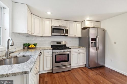 180 Clearview Ave, Trenton NJ  08619-1219 exterior